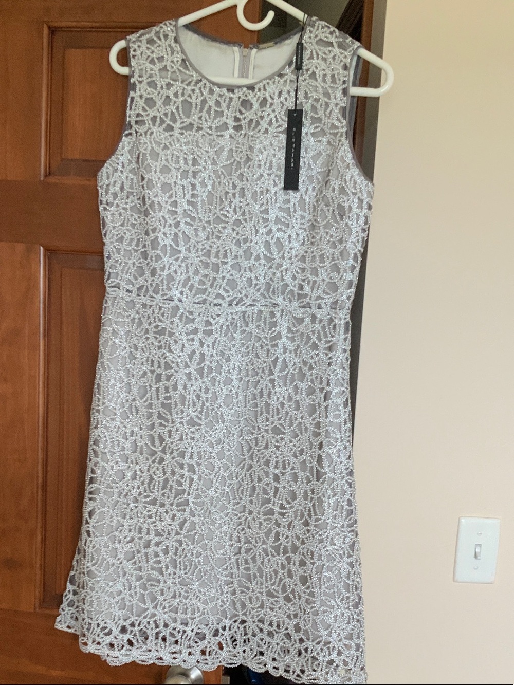 Elie Tahari Silver-Beige Lace Midi Dress